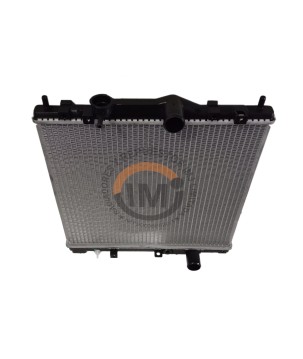 Radiador Para Mitsubishi Lancer Mecanico Peq 93-96