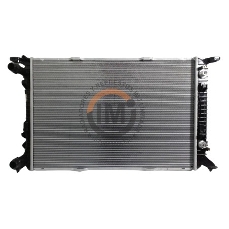 Radiador Para Audi Q3/Q5/A5 2.0 At Pa 26